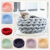 Round Plush Cat Bed - Soft & Warm
